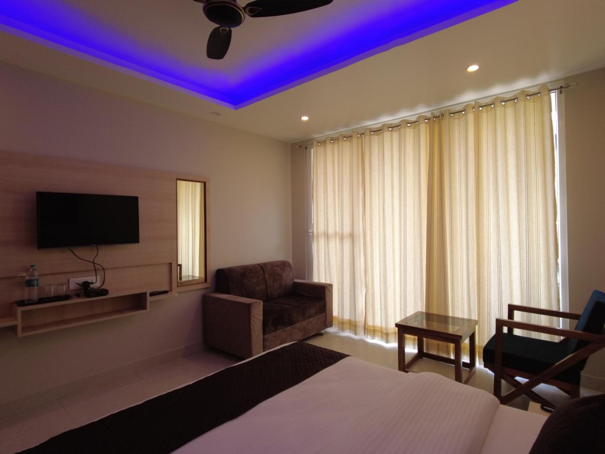 Punyah Residency Rishikesh Hotel Exterior photo