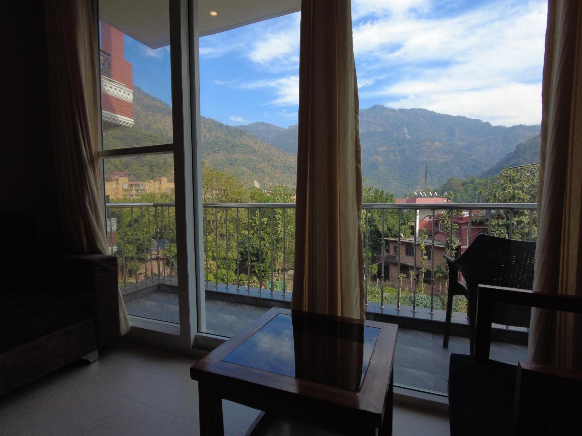 Punyah Residency Rishikesh Hotel Exterior photo