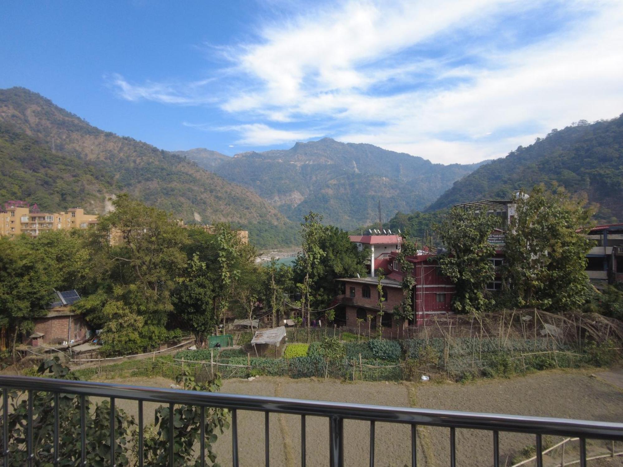 Punyah Residency Rishikesh Hotel Exterior photo